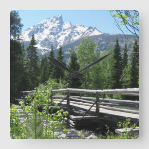 Relógio Quadrado Neve primavera em Grand Tetons com Ponte sobre o R