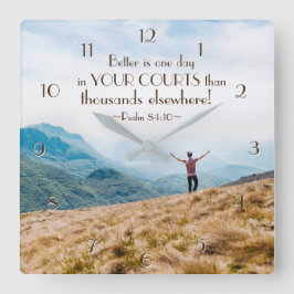 Relógio Quadrado O 84:10 do salmo melhor é um dia em sua bíblia das