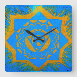 Relógio Quadrado ouro no símbolo tantric azul