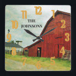 Relógio Quadrado País Russo Cênico do Red Barn<br><div class="desc">Eu adoro esta foto e este celeiro. Foto tirada de um antigo celeiro em Clinton, GA — cidade natal do meu amigo. Eu tenho a foto na parede na minha sala de estar em Nova Iorque — então não importa onde você mora, se você se apaixona por este celeiro. Pode...</div>