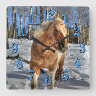 Relógio Quadrado Palomino Pinto Cavalo e Neve Joyful