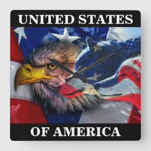 Relógio Quadrado Patriótico da Bandeira do Lobo Bald Americano
