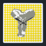 Relógio Quadrado Ponto Safari Amarelo ouro com Elefante de Arte Pop<br><div class="desc">Padrão de bolinhas de humor na paleta de cores "Safari" de Emporio Moffa com design de Elefante de Arte Pop na frente e pontos simples na parte traseira.</div>