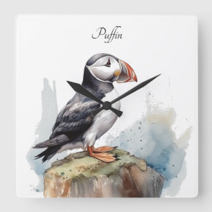 Relógio Quadrado Puffin em Rock Watercolor, personalizado