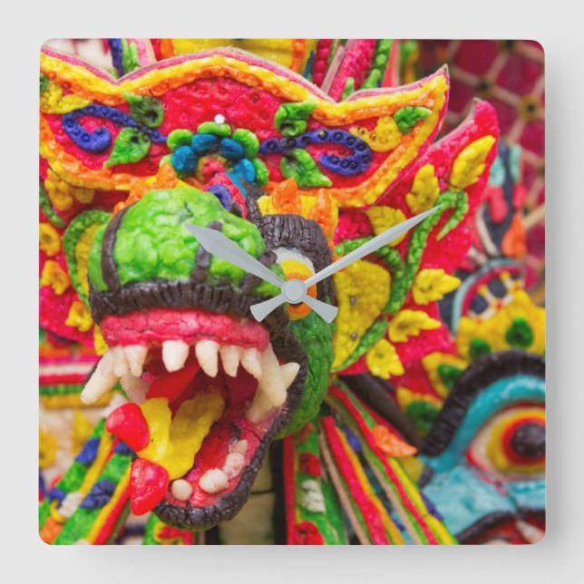 Relógio Quadrado Pura Penataran Sasih em Bali (Frente)