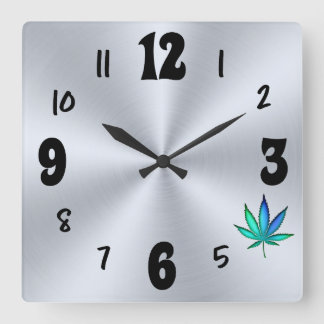 Relógio Quadrado Rainbow Love