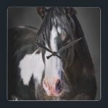 Relógio Quadrado Retrato de Cavalo II<br><div class="desc">Animais</div>