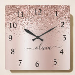 Relógio Quadrado Rosa Dourado - Nome do Monograma do Metal com Lant<br><div class="desc">Rosa Dourado - Relógio De Nome Do Monograma Com Folha Cor-De-Rosa Esbranquiçada Folha Metálica Com Brilho. Isto faz o doce e perfeito aniversário de 16 anos,  casamento,  chá de panela,  aniversário,  chá de fraldas ou festa de solteira presente para alguém que ama luxo de luxo e estilos quíticos.</div>