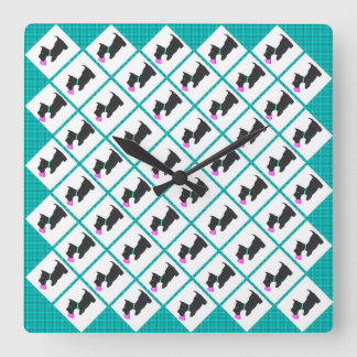 RELÓGIO QUADRADO ROUBANDO O CORAÇÃO