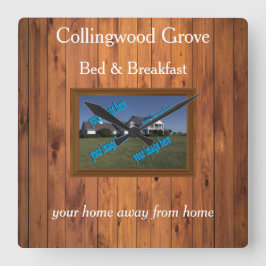 Relógio Quadrado Rustic Bed and Brefast 🌿 Country Inn