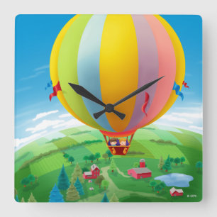 Relógio Quadrado Soprando No Vento