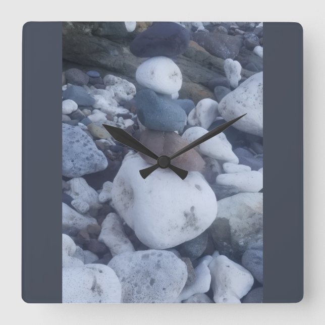 RELÓGIO QUADRADO STONE PILLAR (Frente)