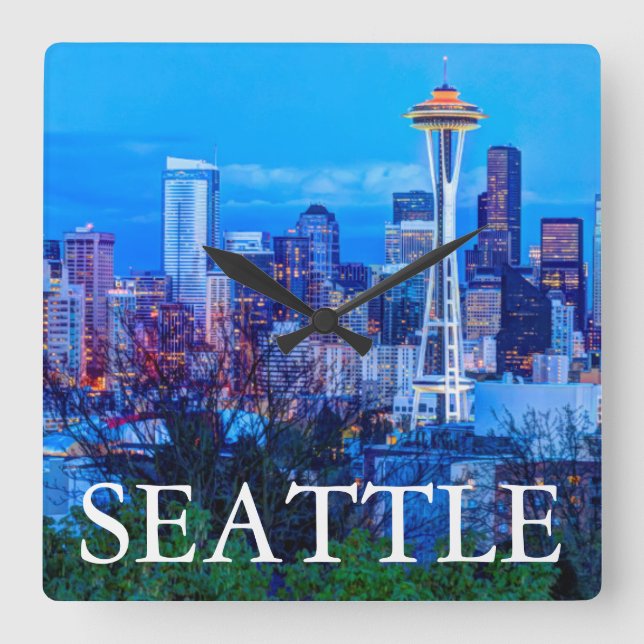 Relógio Quadrado Super Lua nascendo perto da silhueta de Seattle (Frente)