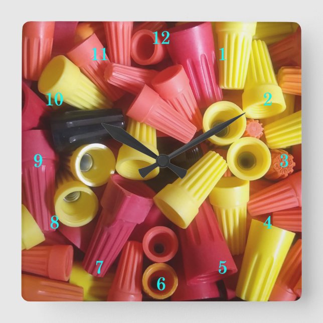 Relógio Quadrado The Perfect Electrician's Wall Clock (Frente)