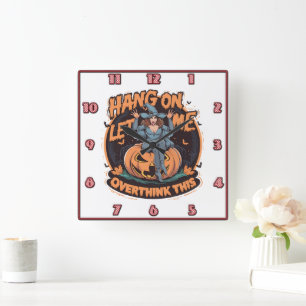 Relógio Quadrado Uma bruxa baleeira empoleirada numa abóbora ao ano