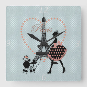 Relógio Quadrado Uma linda moça romântica que caminhava