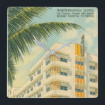 Relógio Quadrado Vintage Miami Art Deco Square Wall Clock<br><div class="desc">Esta coleção foi inspirada pela nossa estadia no Hotel Winterhaven,  em arranha-céus,  na Coleção de Autografos no final da nossa viagem pela América. Este Hotel Winterhaven pode ser encontrado na Ocean Drive,  em Miami Beach,  na Flórida e tem visões de frente de praia.</div>