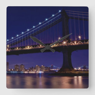 Relógio Quadrado Vista da ponte de Manhattan na noite