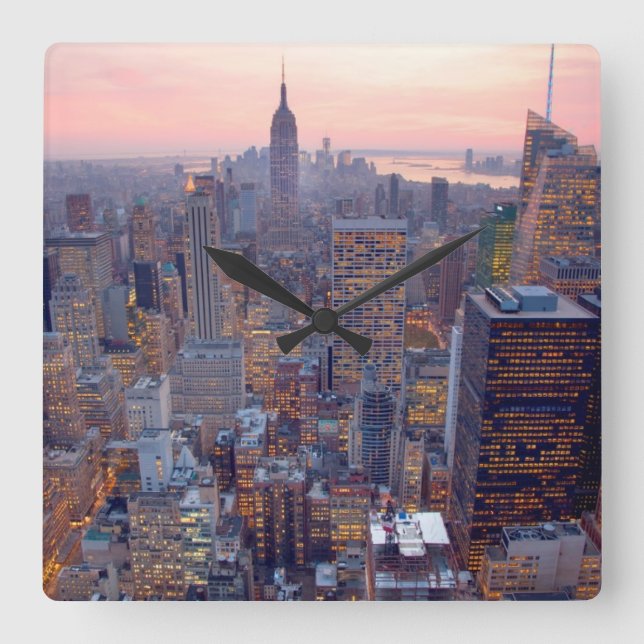 Relógio Quadrado Vista larga de Manhattan no por do sol (Frente)