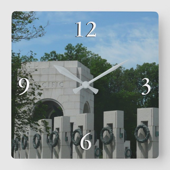 Relógio Quadrado WWII Memorial Wredies II em Washington DC (Frente)