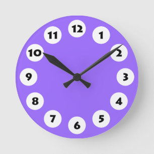 Relógio Redondo 12 pontos - preto com branco no roxo