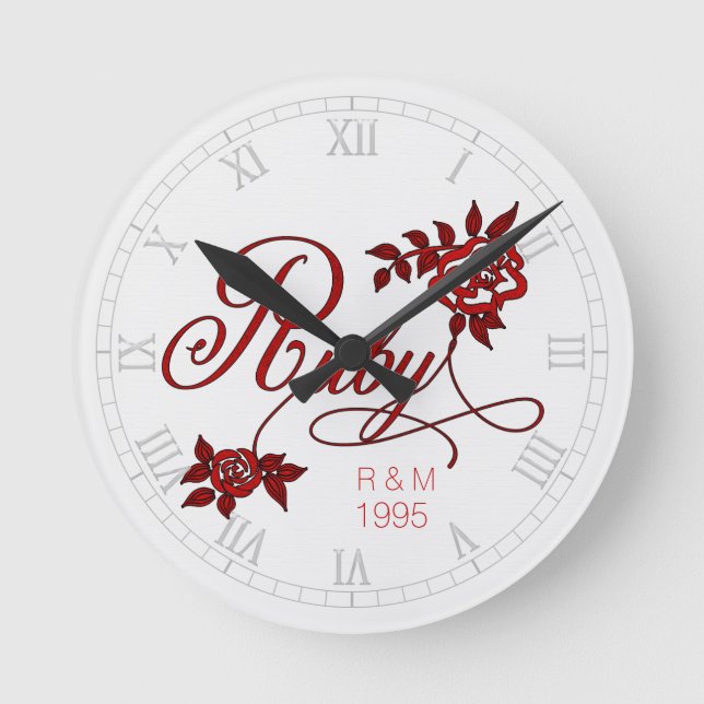 Relógio Redondo 40º aniversário de Ruby com Data e Iniciais (Frente)