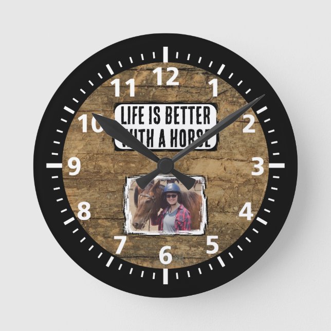 Relógio Redondo Amante do cavalo 1 foto preto branco rústico (Frente)