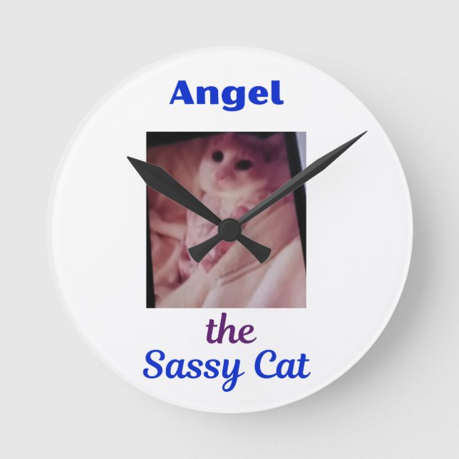 Relógio Redondo Angel the Sassy Cat Wall Clock (Frente)