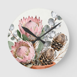 Relógio Redondo Arranjo de Protea Eucalipto em Aquarela