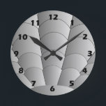 Relógio Redondo Art Deco Shell Design Cinza Round<br><div class="desc">Design de deco de relógio de parede que você pode personalizar com qualquer texto de sua escolha. Se precisar de ajuda para personalizar,  entre em contato conosco através do link desta página. Relógio de deco de arte.</div>