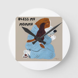 Relógio Redondo Basset Hound rezando Abençoa a minha mamãe