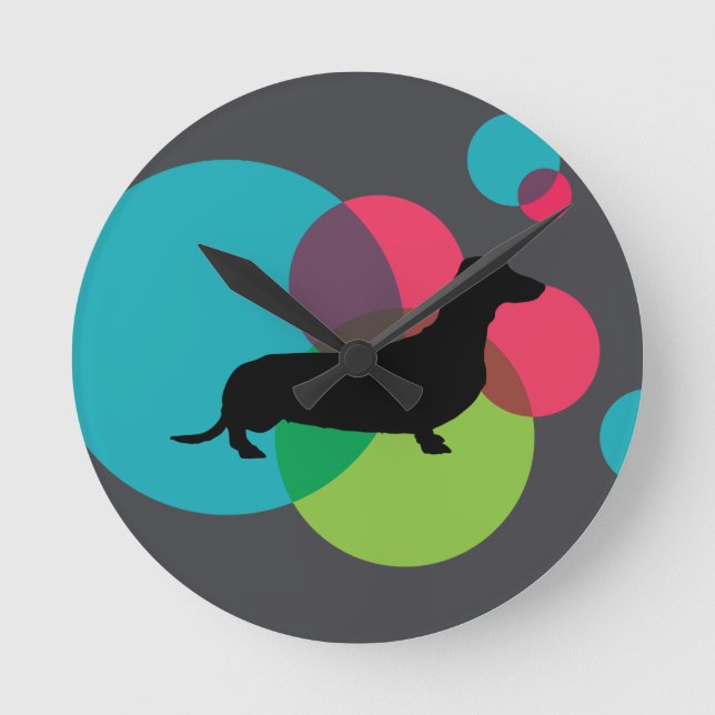 Relógio Redondo Black dachshund with bright dot pattern (Frente)