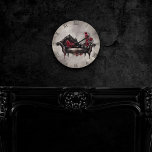 Relógio Redondo Boudoir Chaise | Golpista de Desmaios Vitoriano<br><div class="desc">Entre no santuário secreto de um salão privado de uma mulher vitoriana. O steampunk gótico escuro e sujo inspirou o estilo antigo vampiro-chic da Era Renascentista. Flare dramático e fãs perfeitos e glamourosos de designs batidas com elegante coloração aquática feminina barroca rosa vermelha floral e verde. Arte em apuros que...</div>