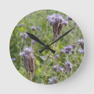 Relógio Redondo Campo de transmissão roxa na Bretanha