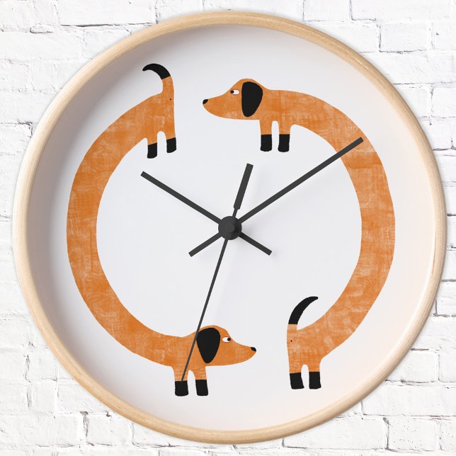 Relógio Redondo Cão Engraçado de Enchimento (Fun Dachshund Sausage or Wiener dog wall clock with or without wooden frame.)