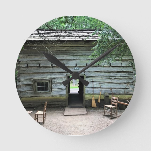Relógio Redondo Casa Appalachian em Mabry Mill, Virginia (Frente)