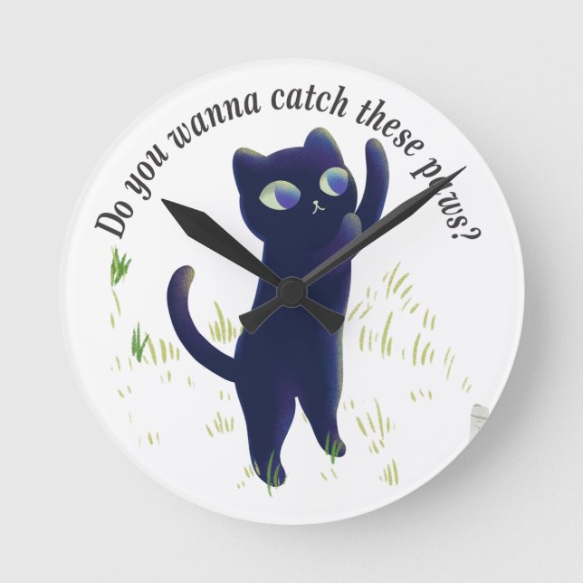 Relógio Redondo Catch These Paws – Playful Midnight Kitty (Frente)