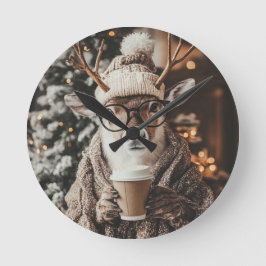 Relógio Redondo Cozy Reindeer Wall Clock with Coffee - Festive Win