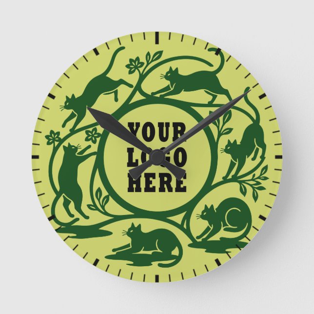 Relógio Redondo Custom Lime Green Playful Cat Clock (Frente)