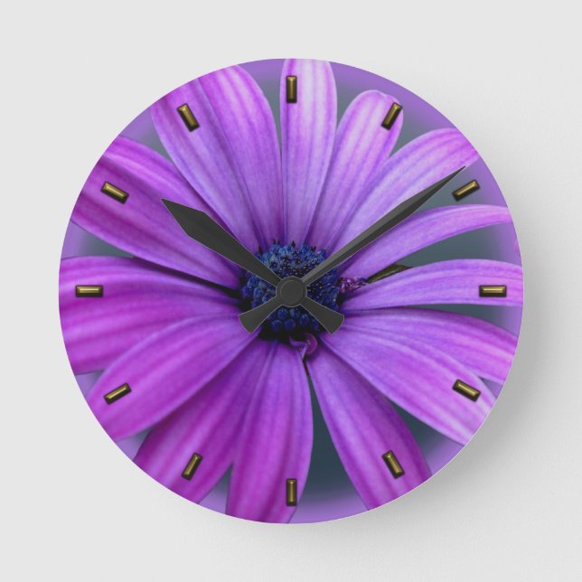Relógio Redondo Daisy Clock Purple Daisies Blue Flower Wall Clock (Frente)