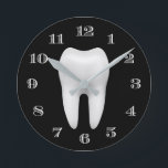 Relógio Redondo Dentista Escritório Dental Cuidados Brancos Plana<br><div class="desc">Dentist Office Dental Care White Tooth Plin Black Clocks.</div>