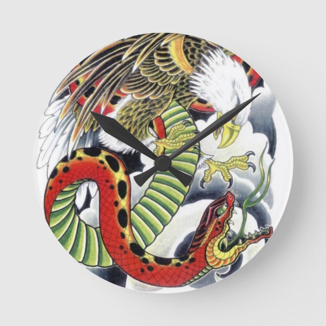 Relógio Redondo Desenho de Tatuagem Japonesa Águia & Cobra (Frente)