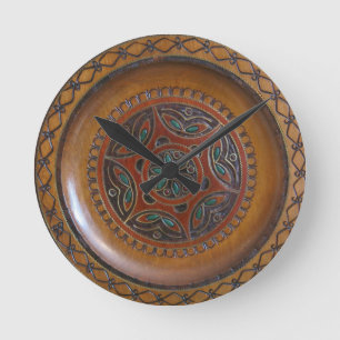 Relógio Redondo Design de Pata Polonesa de Madeira