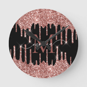 Relógio Redondo Dpingos de Brilho em Rose Gold com Monograma Preto