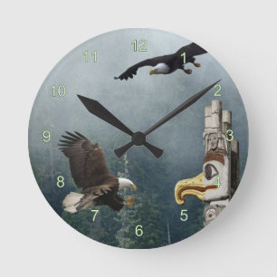 Relógio Redondo Eagles, Totem Pole e Forest Fantasy Art Clock