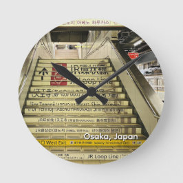 Relógio Redondo Escada da Estação de Trem de Osaka Japão