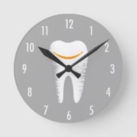 Escritório dental de prata moderno de sorriso do