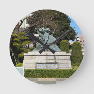 Relógio Redondo Estátua de Samurai Kamakura Gongoro Kagemasa Kabu