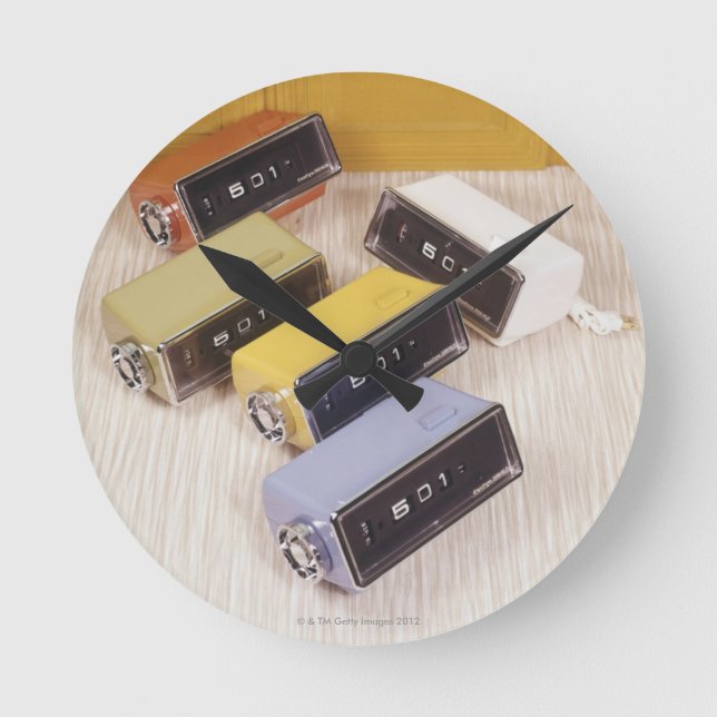 Relógio Redondo Five Clocks (Frente)