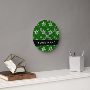 Relógio Redondo Flocos de neve brancos, verdes, seu nome, personal